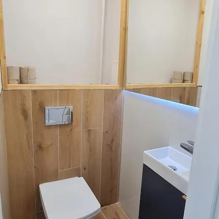 Nowoczesny Jasny Nad Jeziorem Apartman Szczecinek